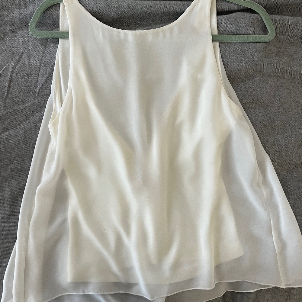 NWT Alice + Olivia off-white blouse, size xs